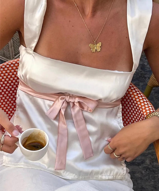 The Dainty Top