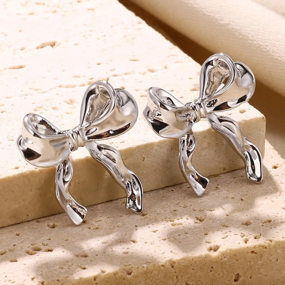 The Bow Earring