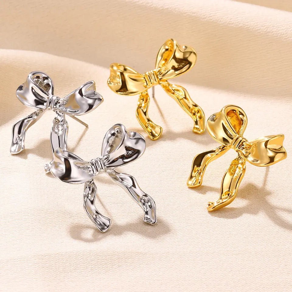 The Bow Earring