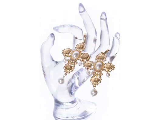 The Hand Jewelry Holder