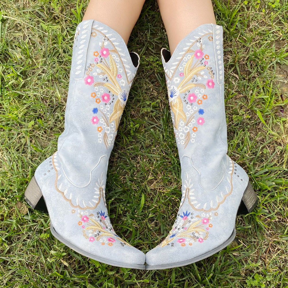 The Flower Cowboy Boots - Light Blue