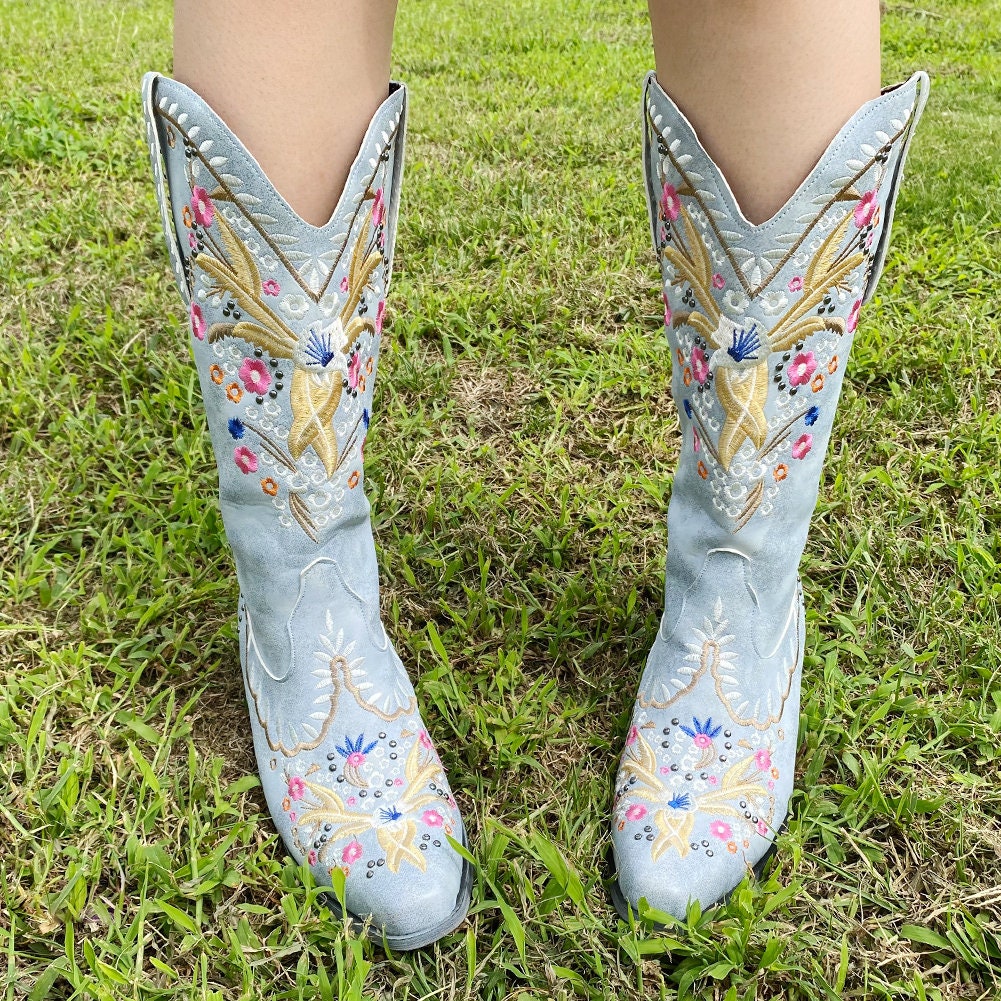 The Flower Cowboy Boots - Light Blue