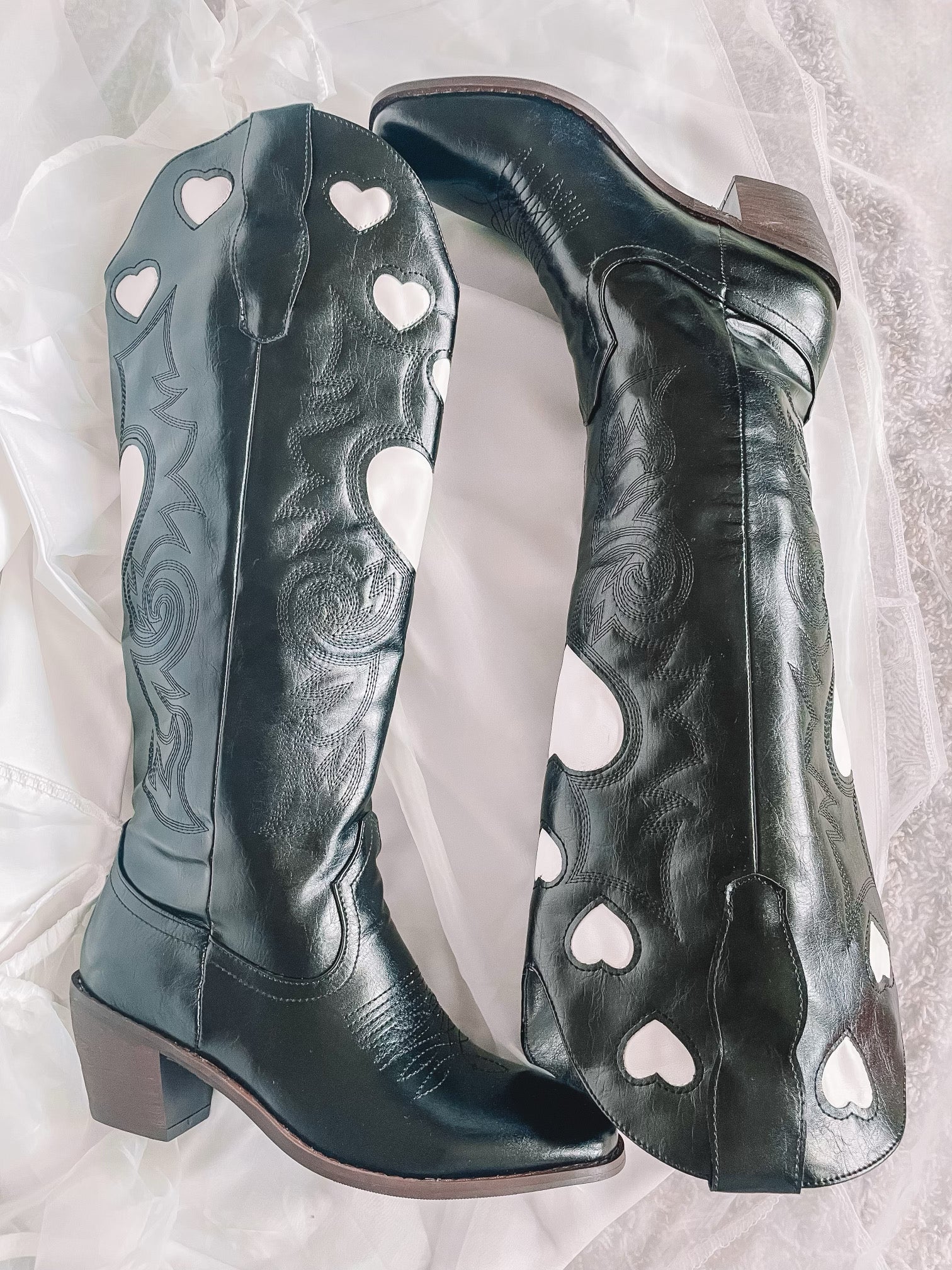 Cowgirl boots deals with hearts