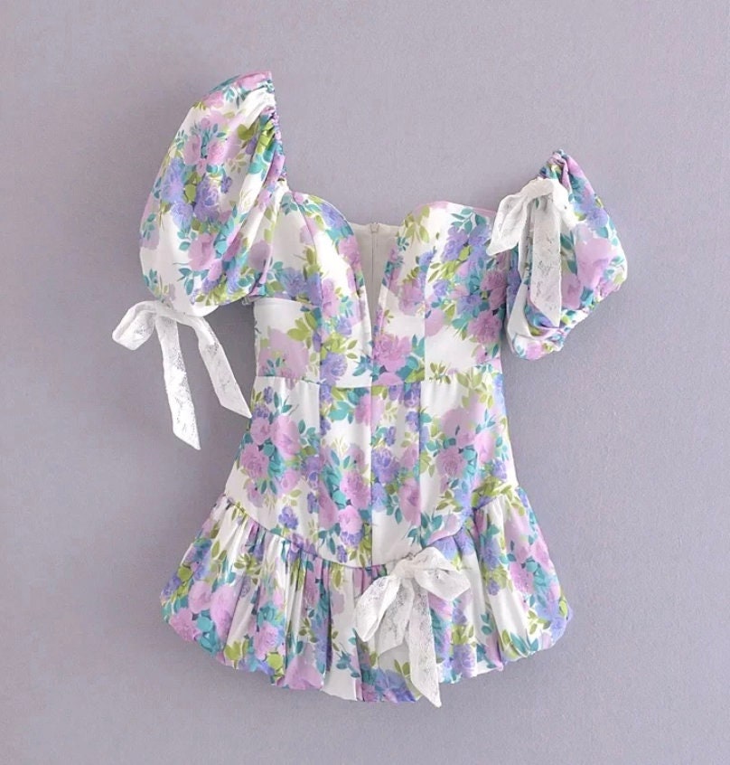 The Alice Dress – AuroraBTQ