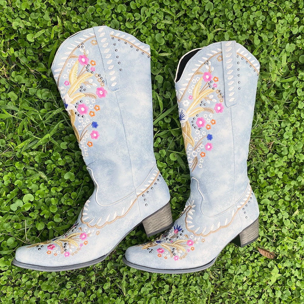 The Flower Cowboy Boots - Light Blue